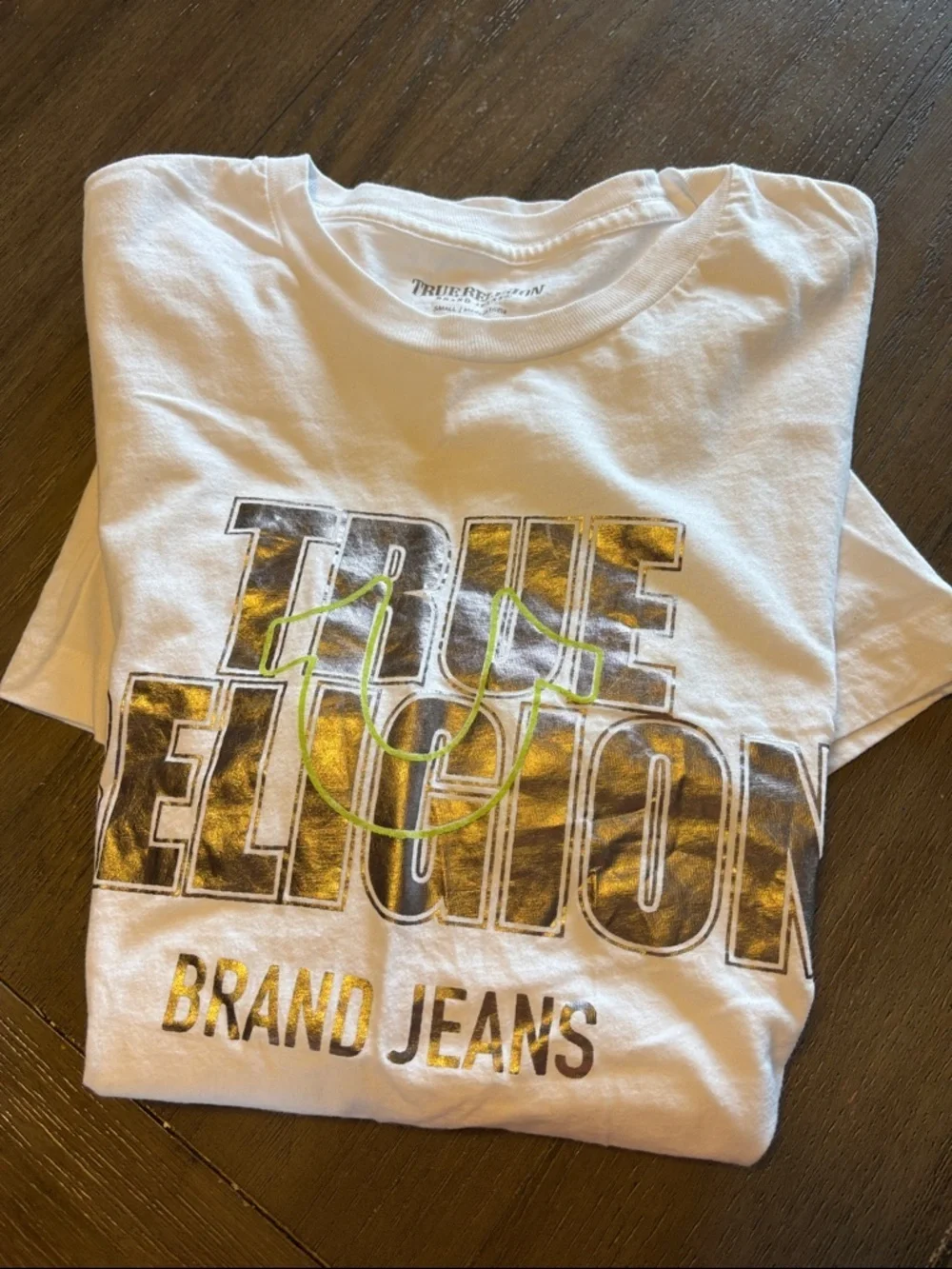 True Religion White metallic Short-Sleeve Logo Tee with Yellow Accent size small